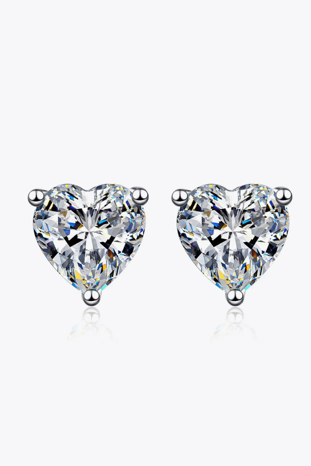 2 Carat Moissanite Heart-Shaped Stud Earrings - VAleG