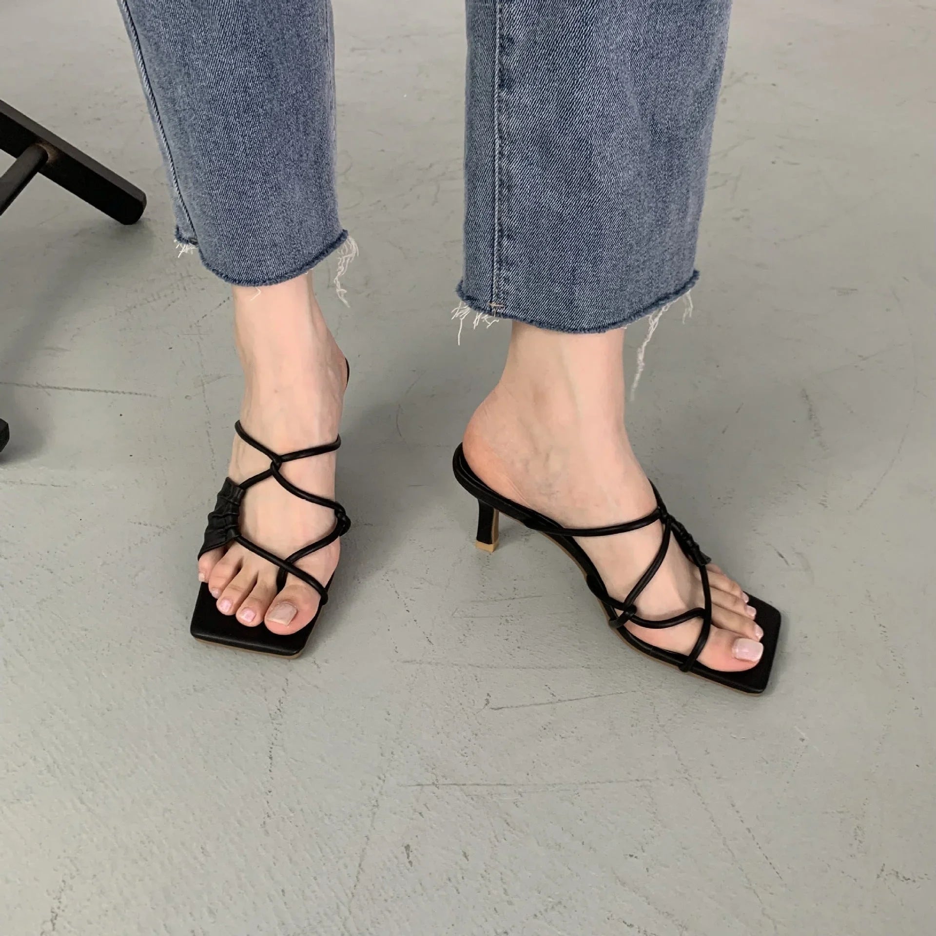 Women's Flip-toe Stiletto Heel Fashion Sandals - VAleG