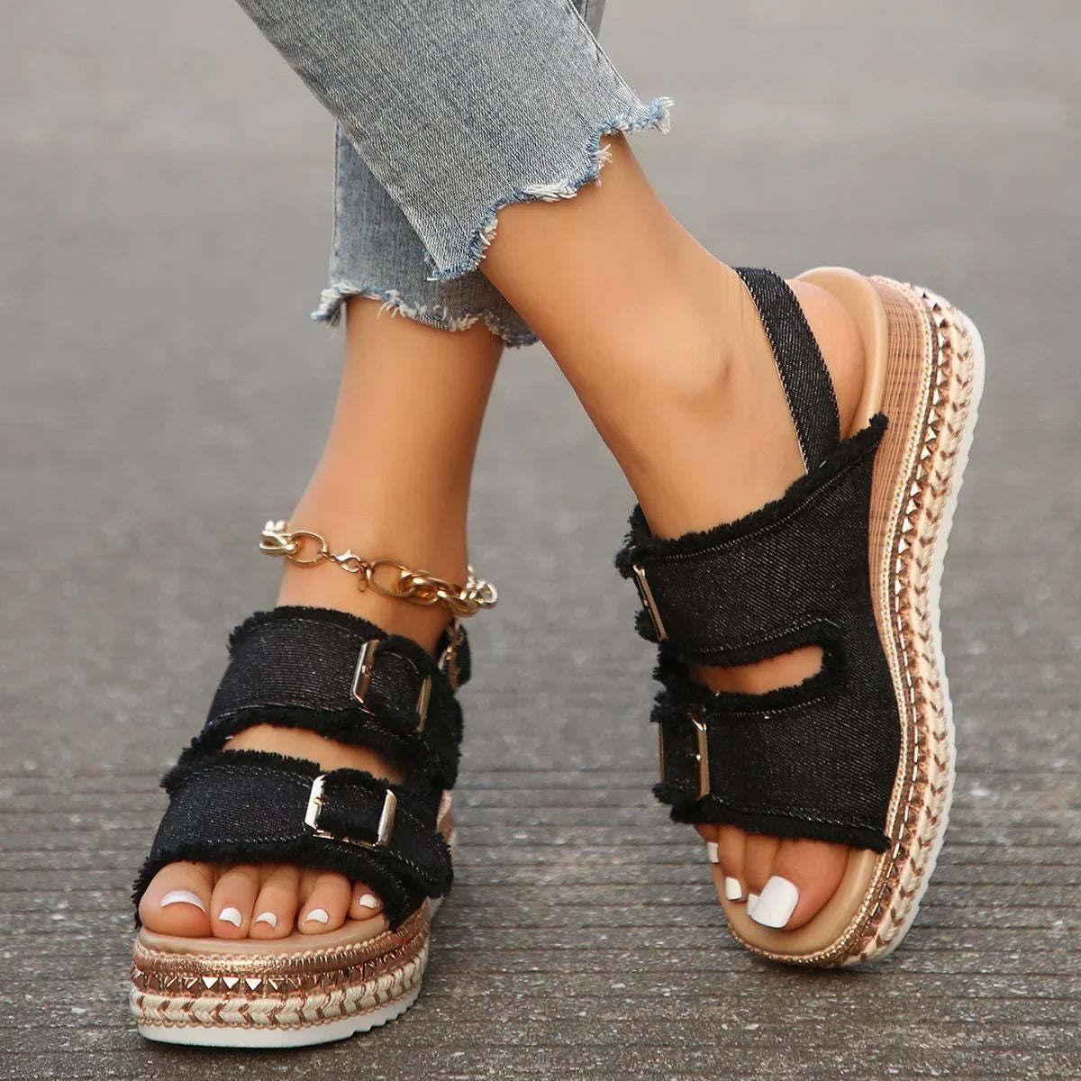 Beach Roman Niche Retro Double Buckle Decorative Slippers - VAleG