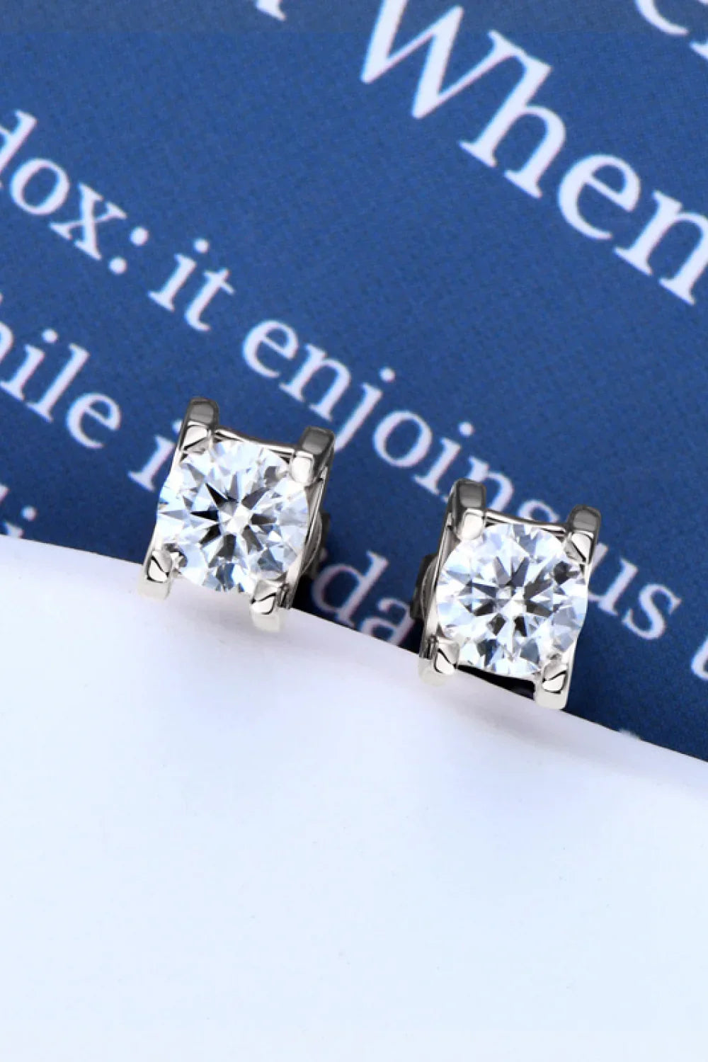 Moissanite 925 Sterling Silver Stud Earrings - VAleG