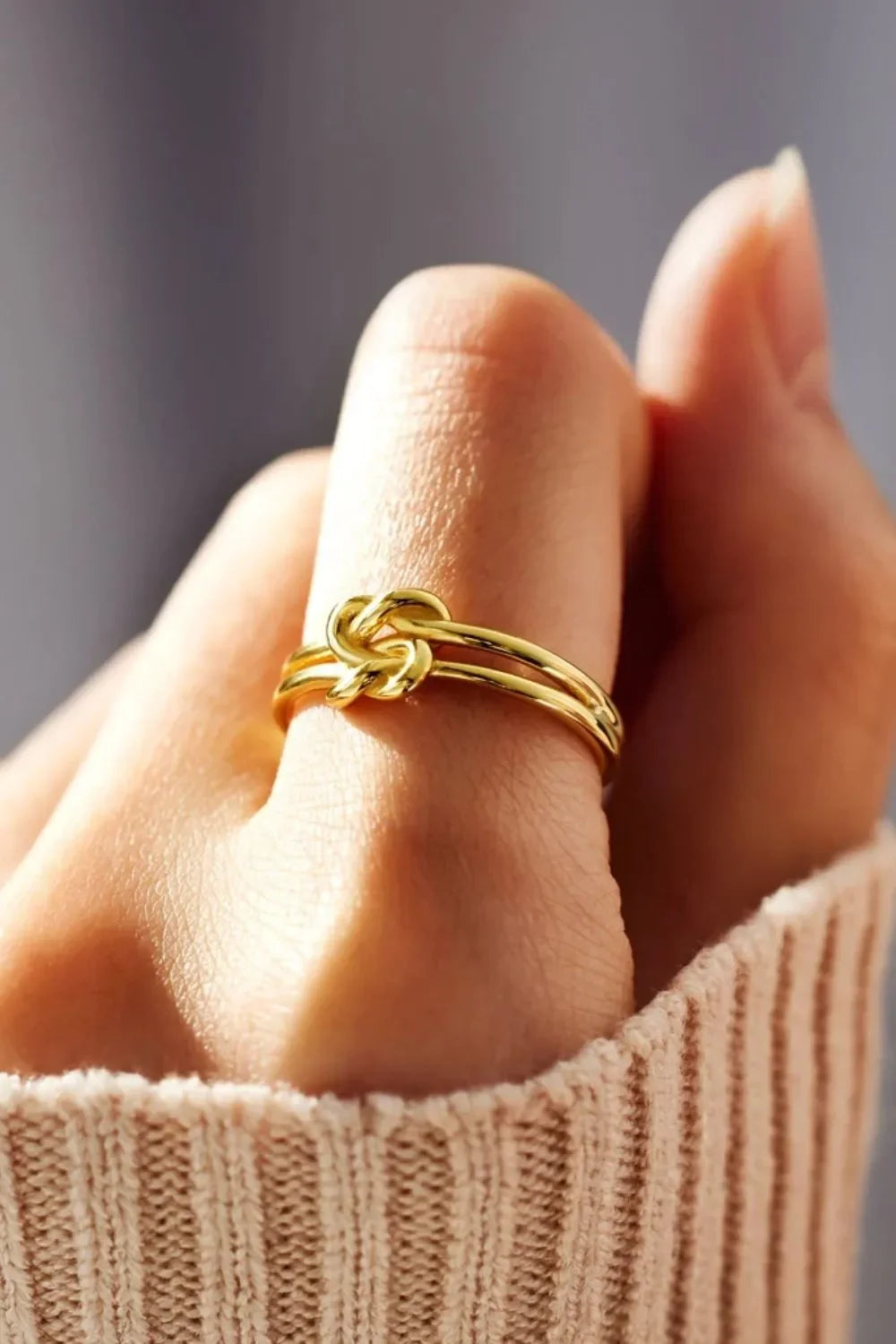 925 Sterling Silver Knotted Ring - VAleG