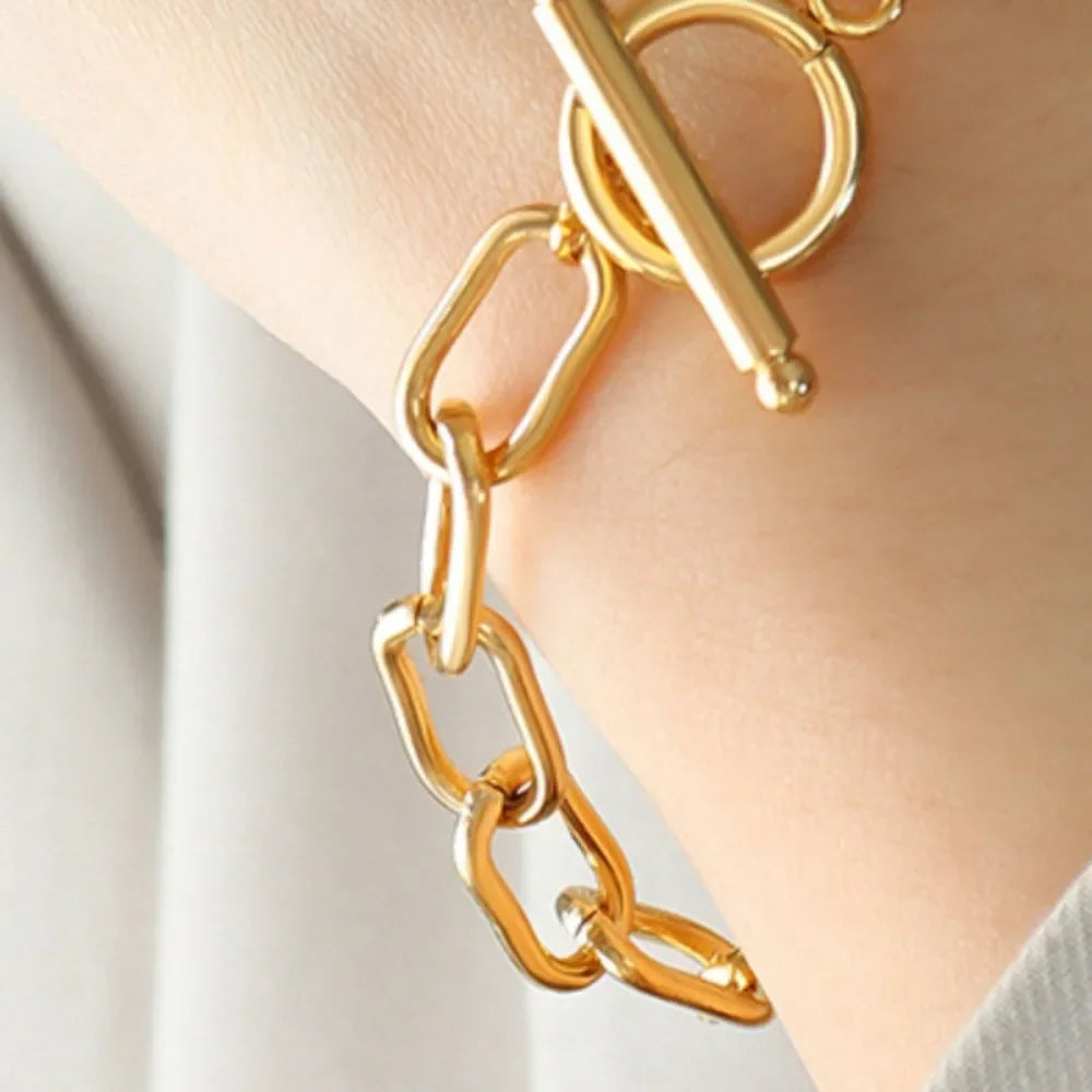 Zircon Titanium Steel Closure Bracelet - VAleG