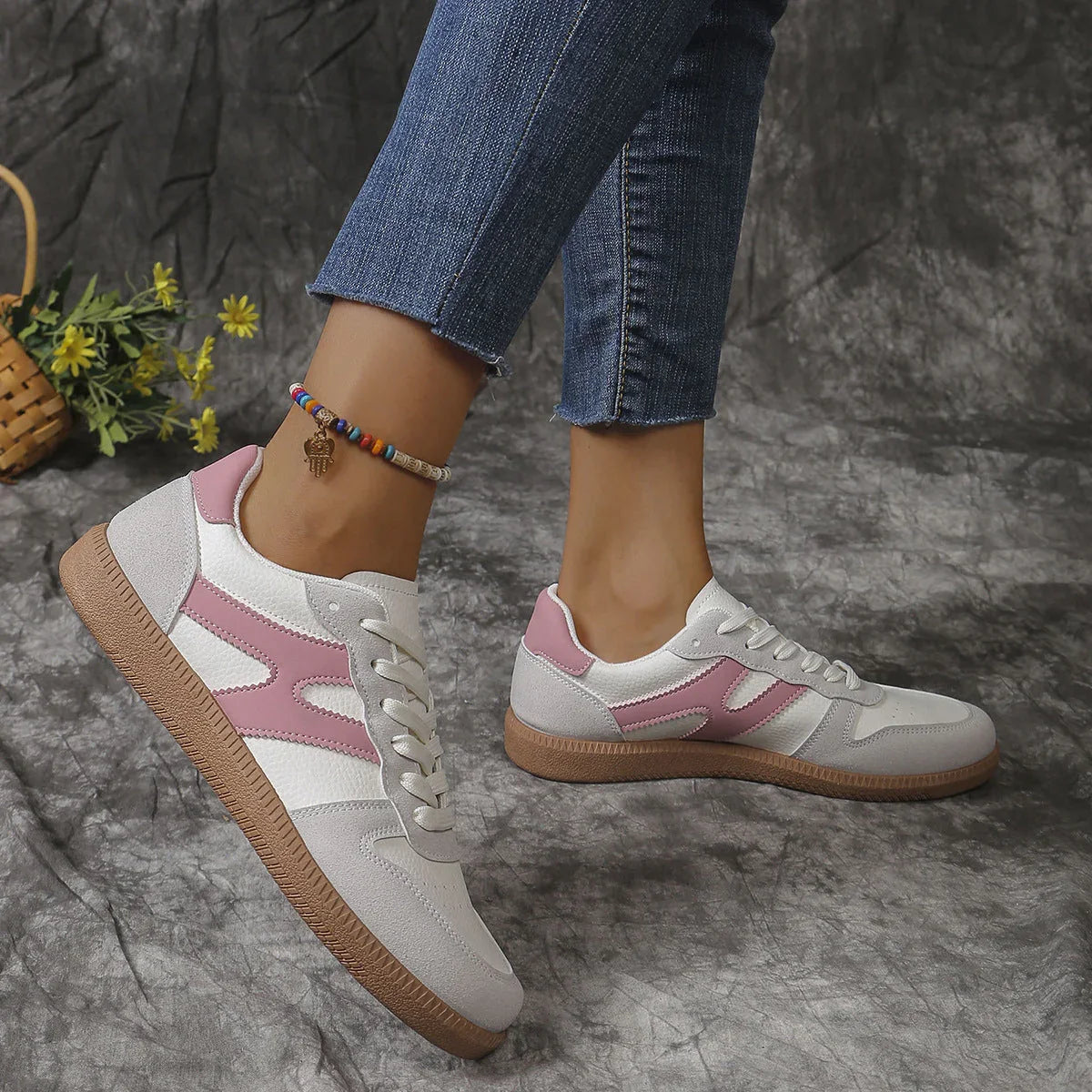 New Colorblock Lace-up Flats Shoes Fashion Round Toe Slip On Casual Shoes For Women - VAleG