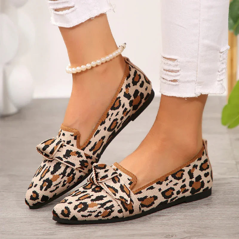 Plus Size Flyknit Flat Low-cut Shoes Female Pointed-toe Bowknot Boat Shoes - VAleG