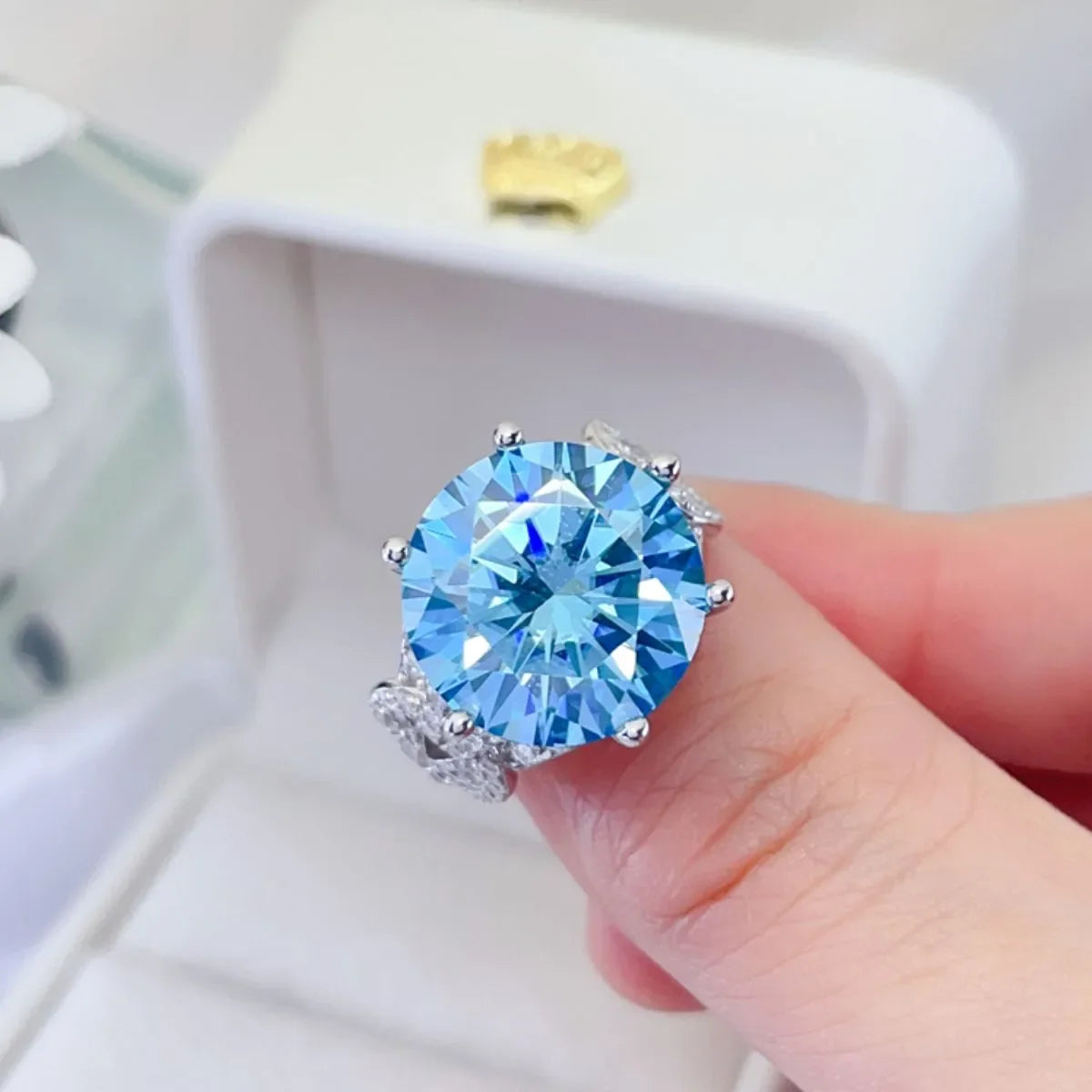 10 Carat Moissanite 925 Sterling Silver Ring - VAleG