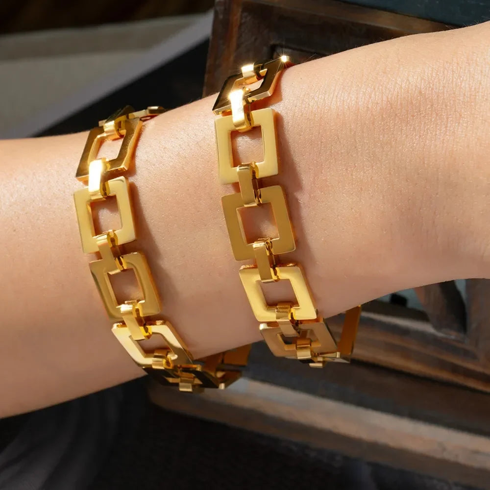 Titanium Steel Hollow Square Chain Bracelet - VAleG