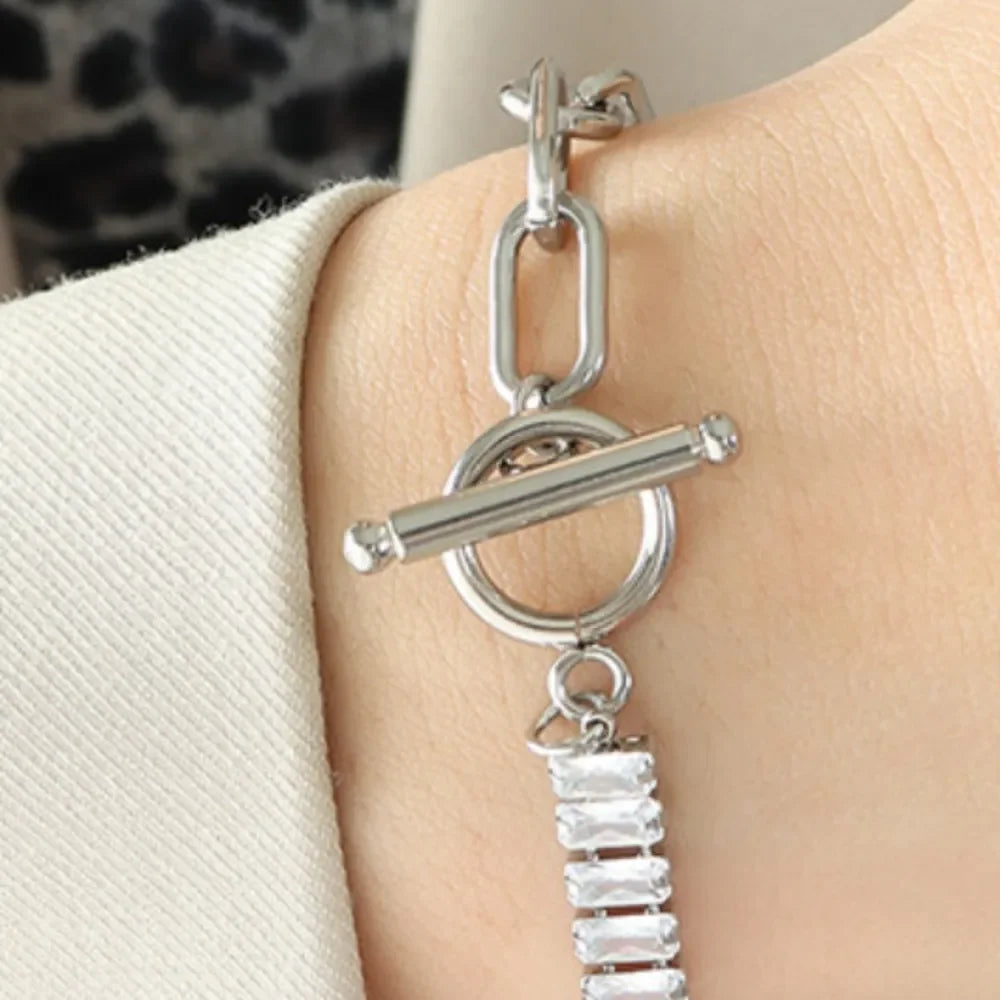 Zircon Titanium Steel Closure Bracelet - VAleG