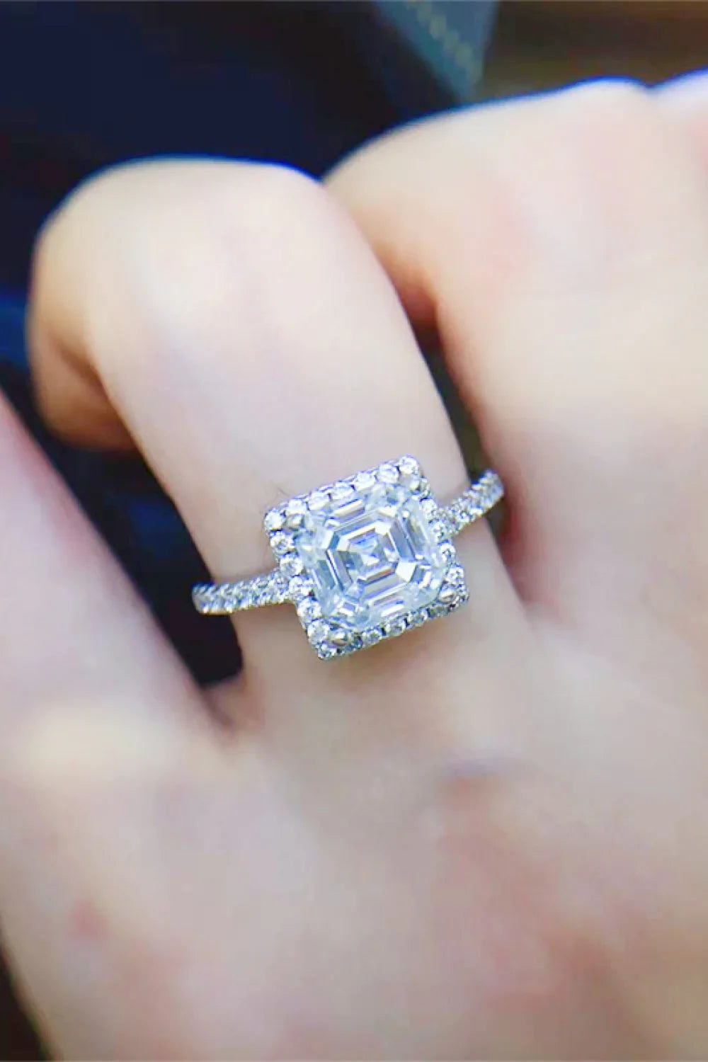 2 Carat Moissanite 925 Sterling Silver Ring - VAleG