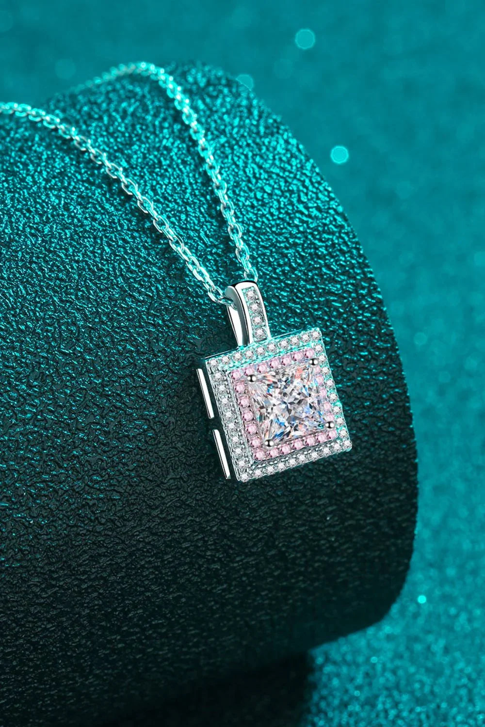 1 Carat Moissanite Square Pendant Chain Necklace - VAleG