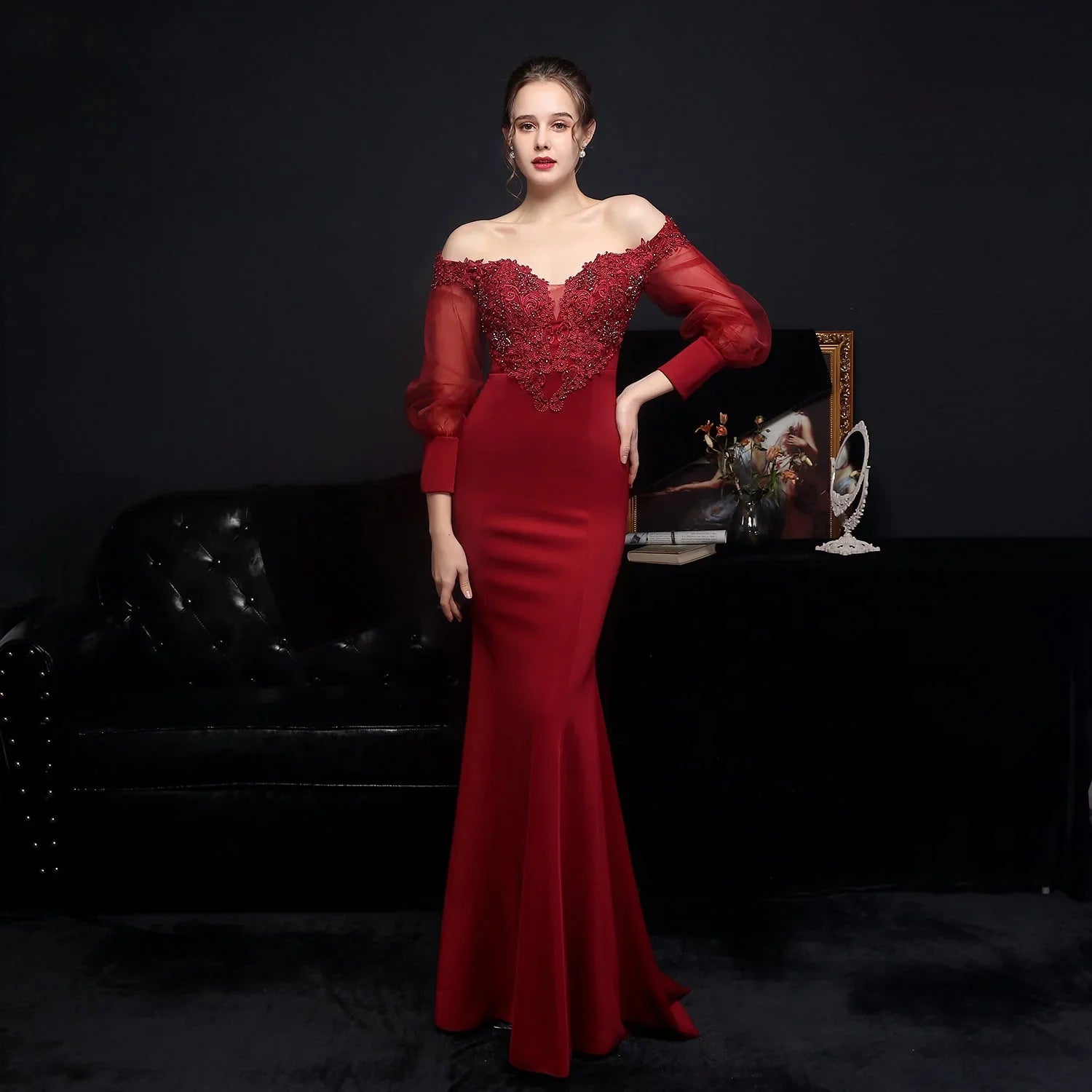 Full Craft Lace Hot Long-sleeved Evening Dress Tail Skirt - VAleG