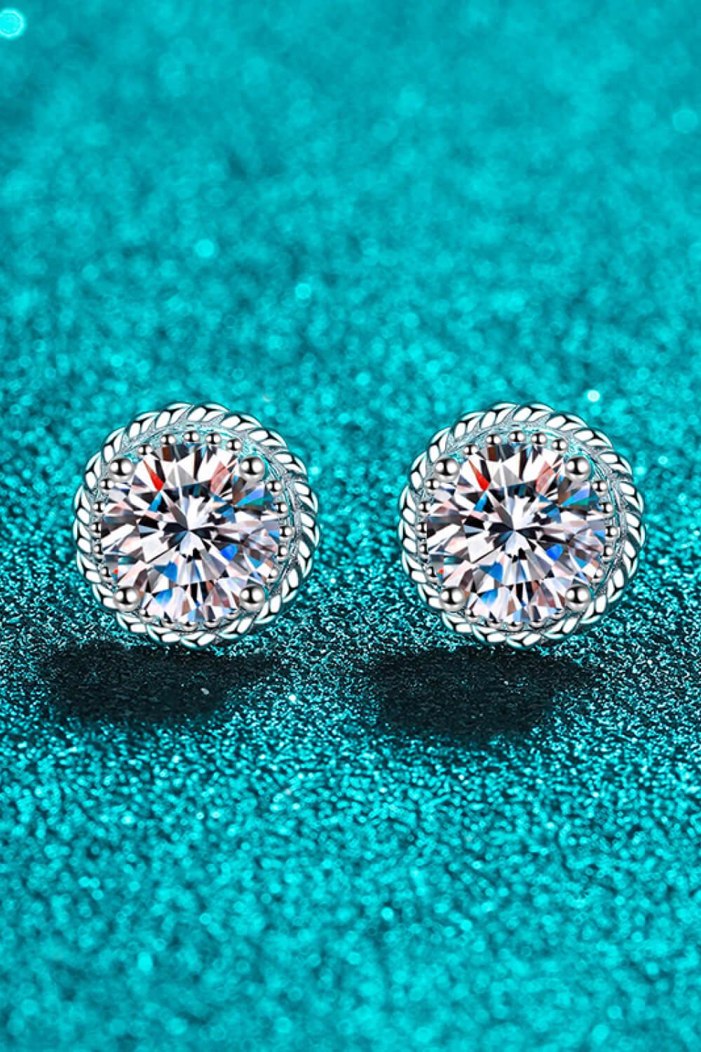 1 Carat Moissanite Rhodium-Plated Round Stud Earrings - VAleG