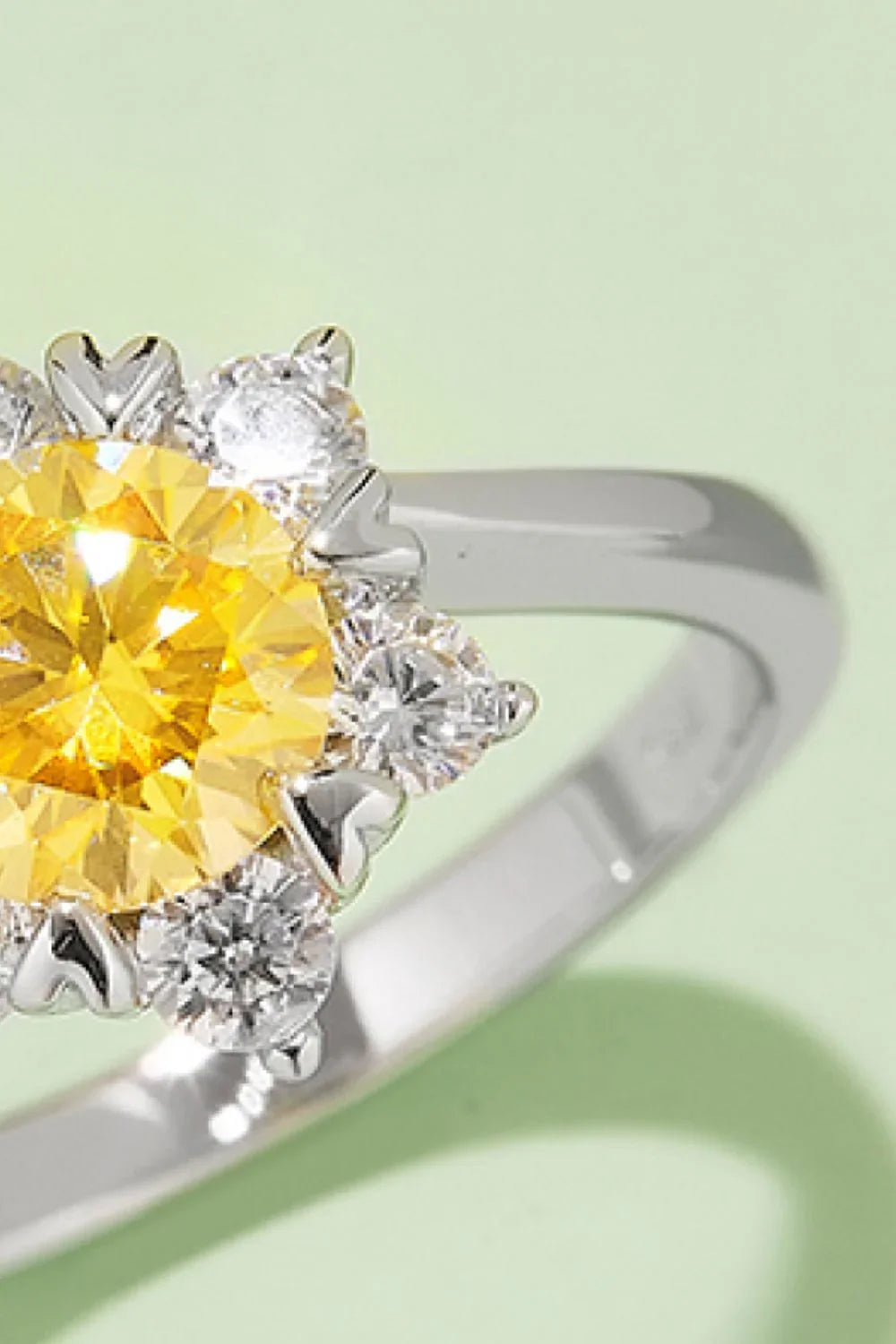 1 Carat Moissanite 925 Sterling Silver Cluster Ring - VAleG