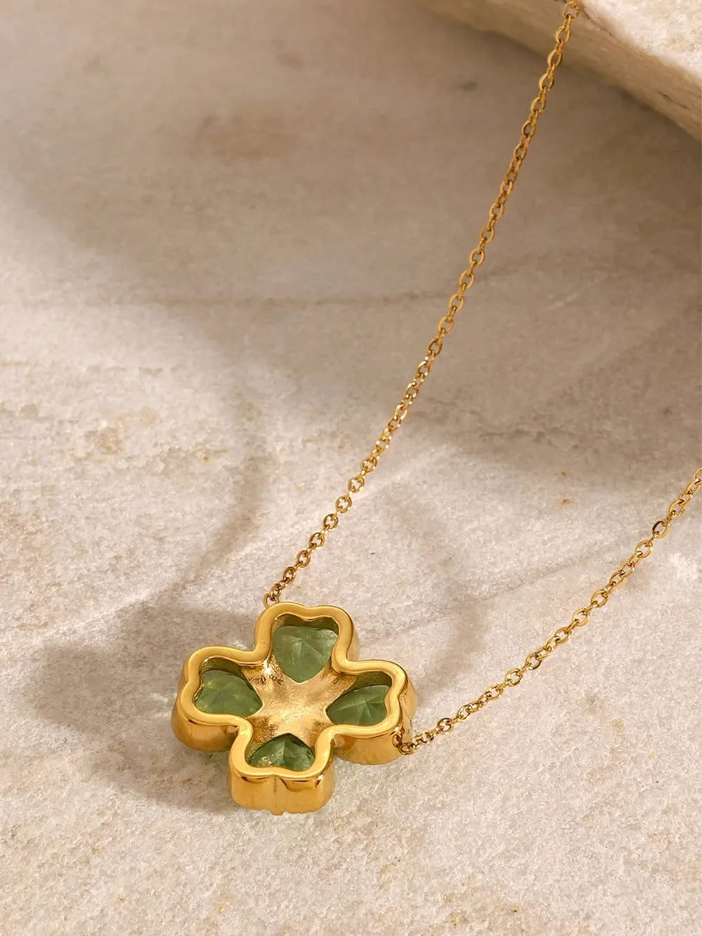 Stainless Steel Zircon Lucky Clover Pendant Necklace - VAleG