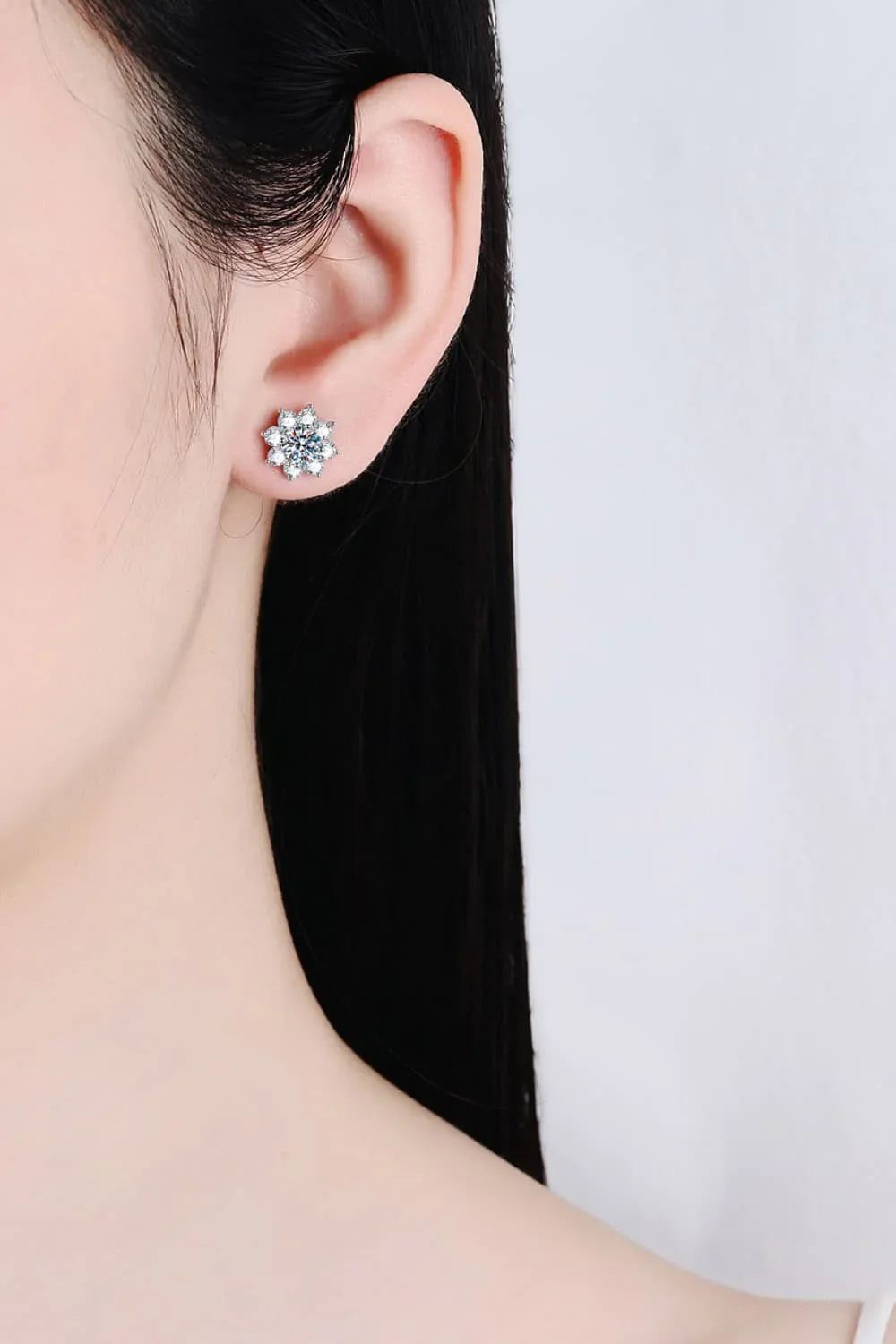 1 Carat Moissanite 925 Sterling Silver Flower Earrings - VAleG