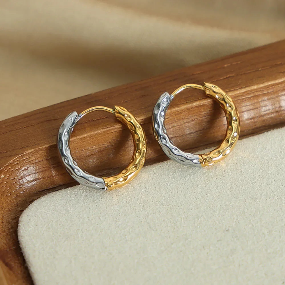 18K Gold-Plated Huggie Earrings - VAleG