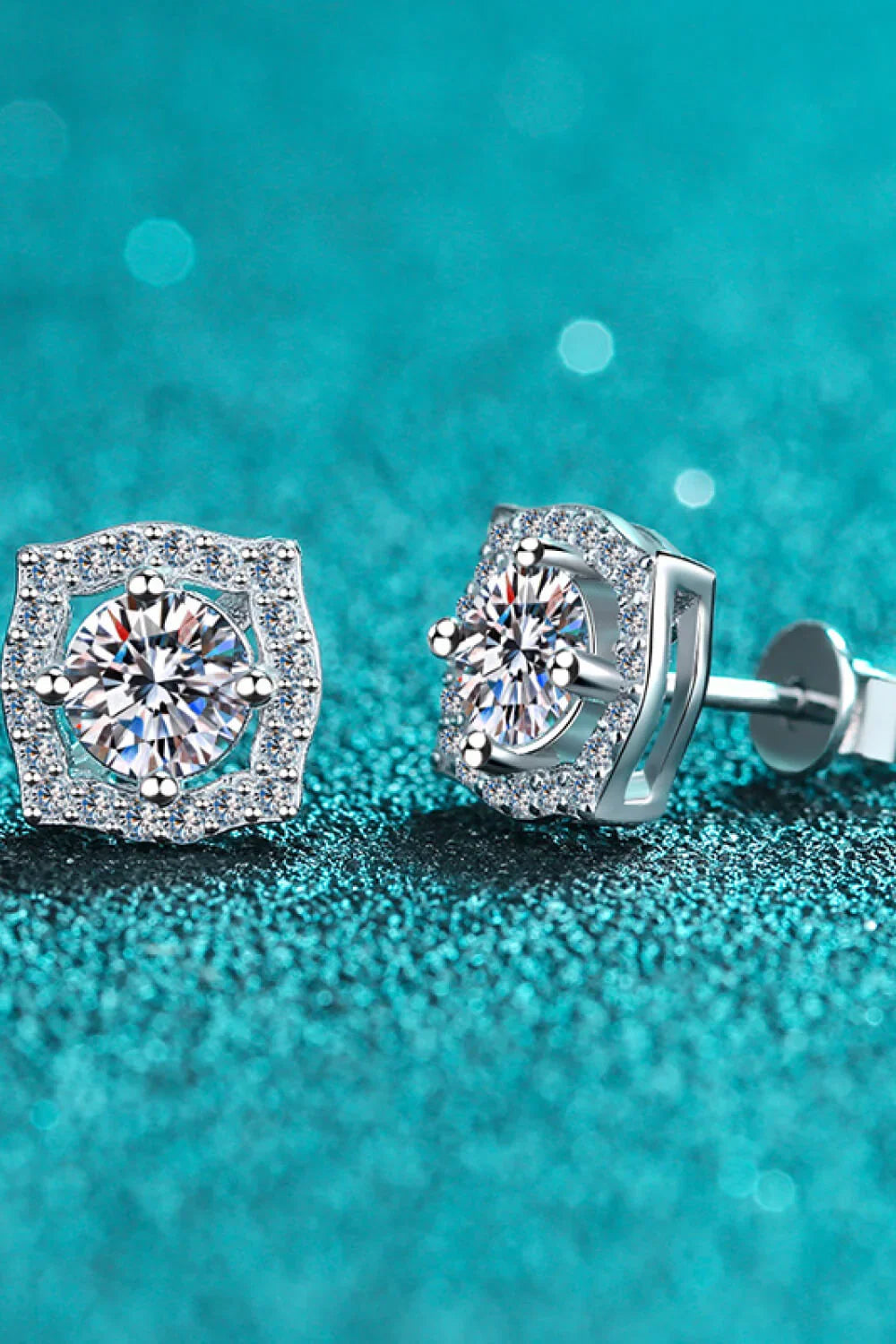 1 Carat Moissanite Geometric Stud Earrings - VAleG