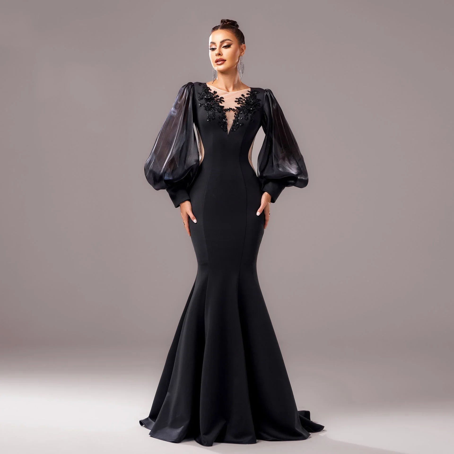 Long Sleeve Round Neck Banquet Applique Sheath Fishtail Dress - VAleG