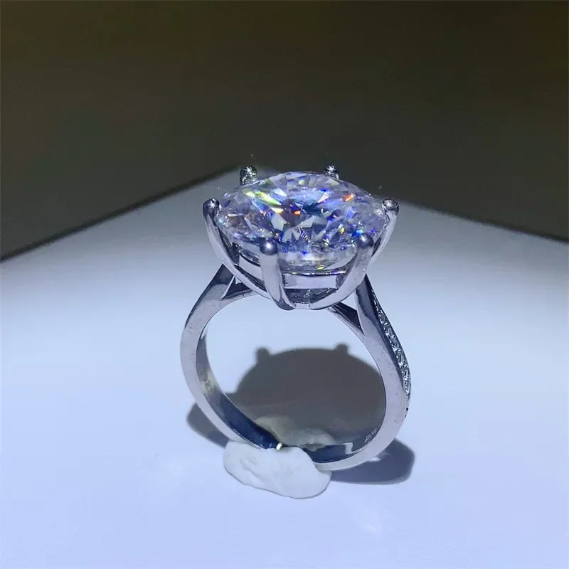 10 Carat Moissanite 925 Sterling Silver Ring - VAleG