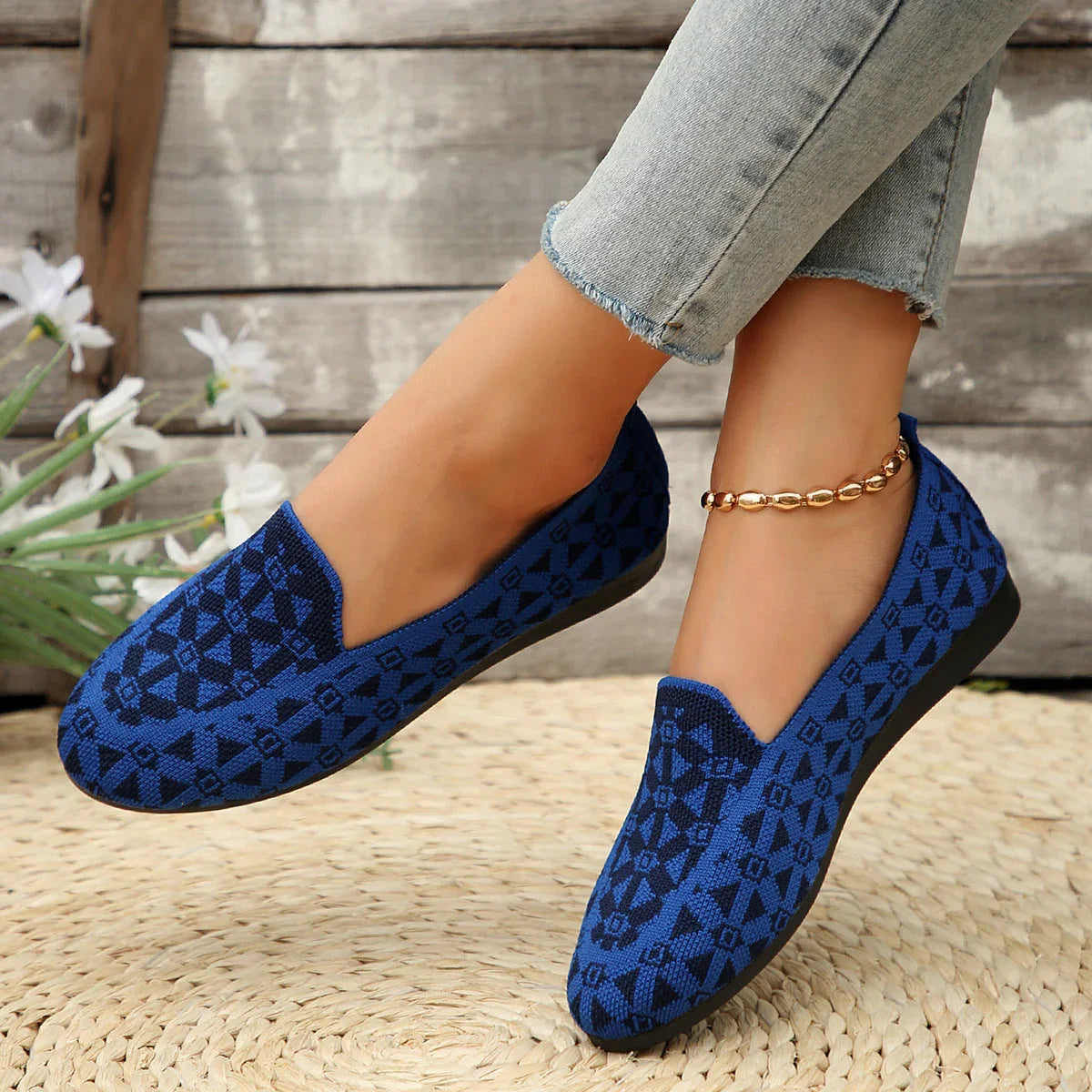Printed Round Toe Flat Shoes Fashion Casual Hollow Breathable Knitted Shoes Loafers For Women - VAleG