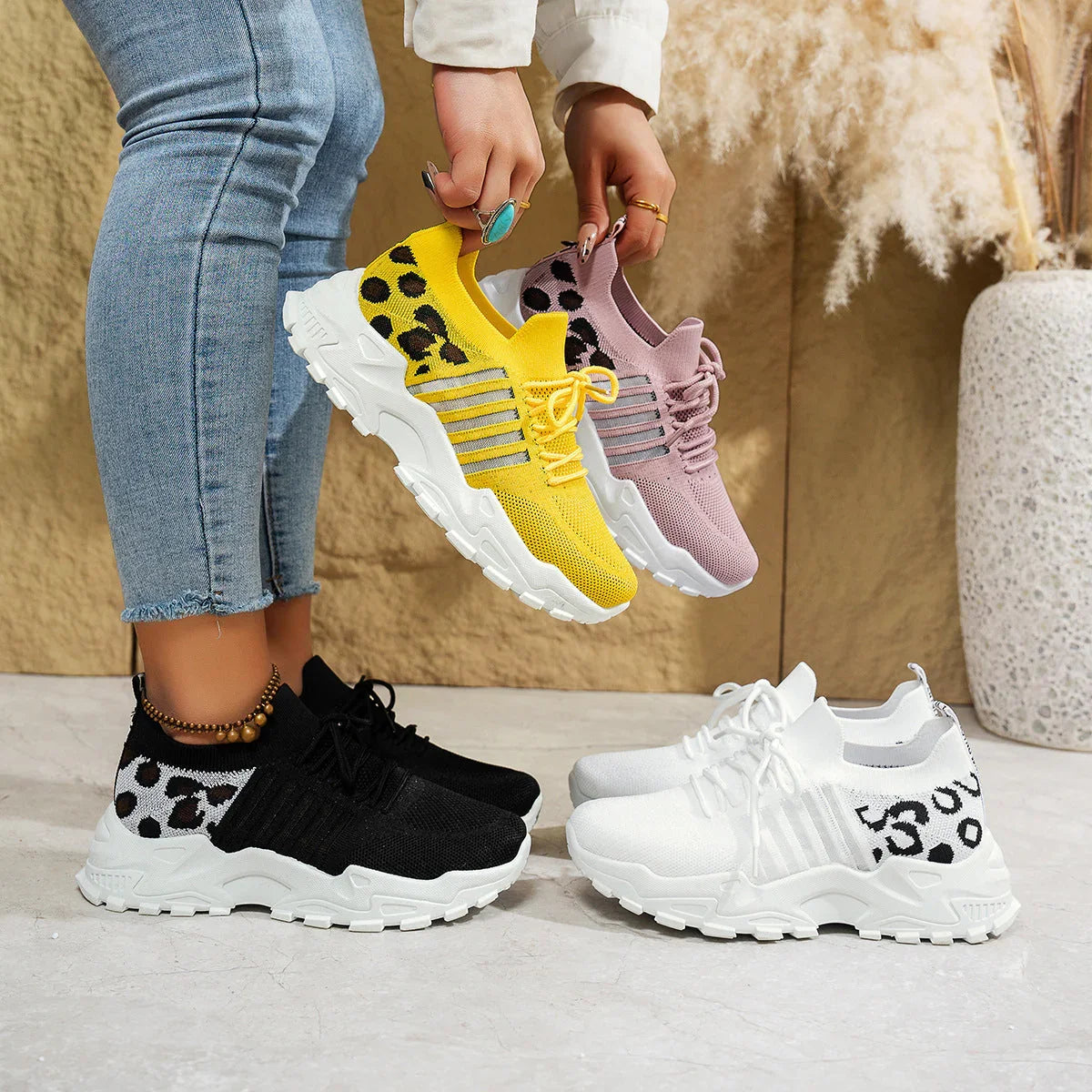 Fashionable Mesh Breathable Sports Casual Shoes - VAleG