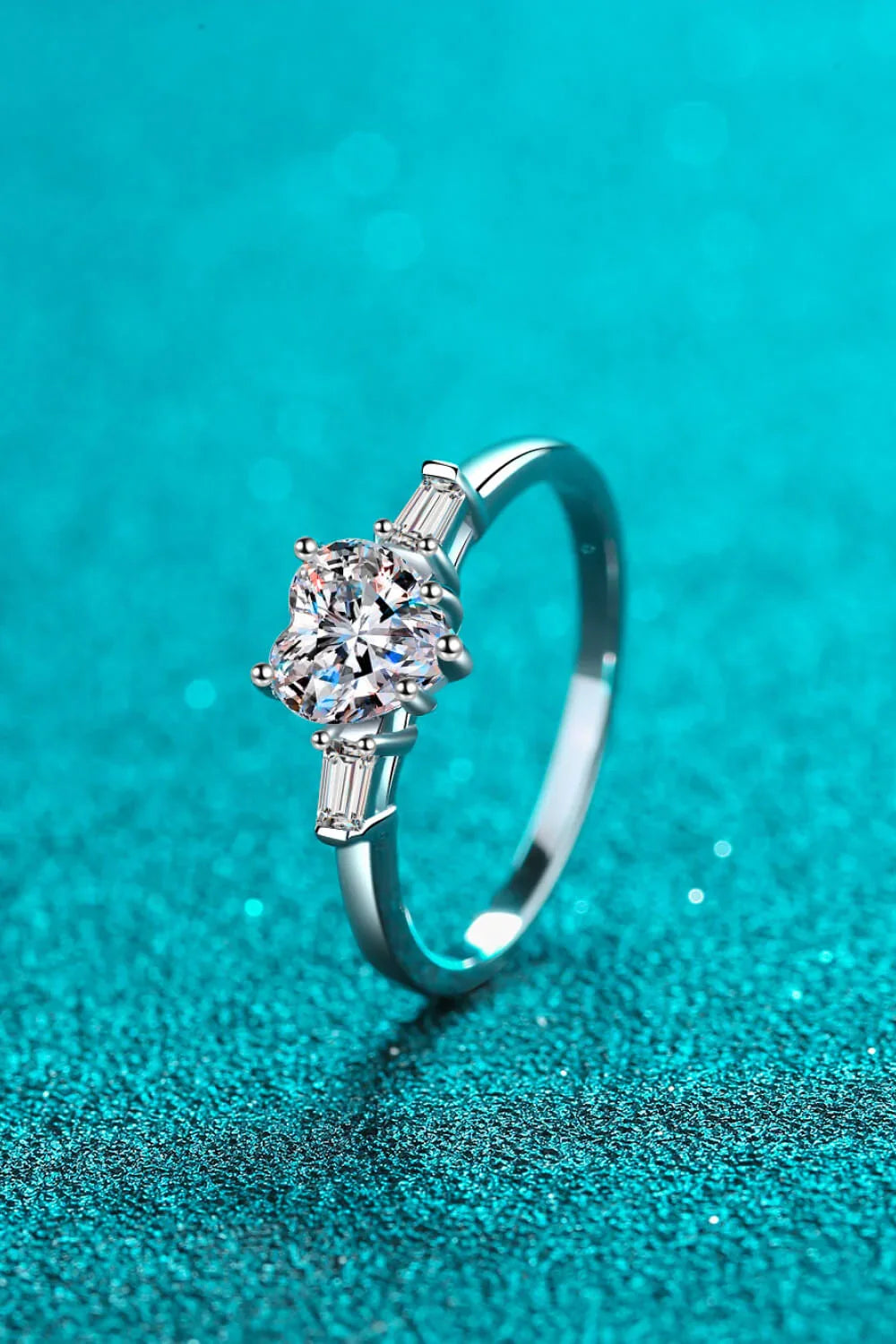 1.2 Carat Moissanite Heart Ring - VAleG