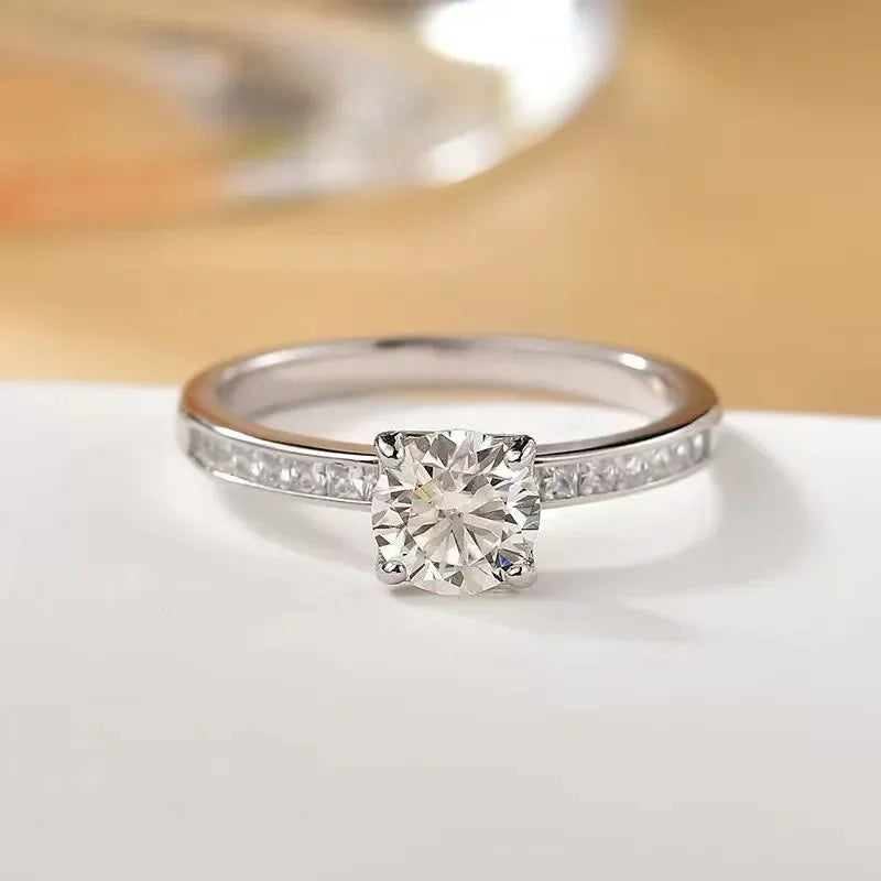2 Carat Moissanite Zircon 925 Sterling Silver Ring - VAleG