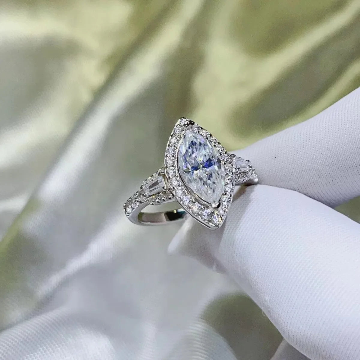2 Carat Moissanite 925 Sterling Silver Ring - VAleG