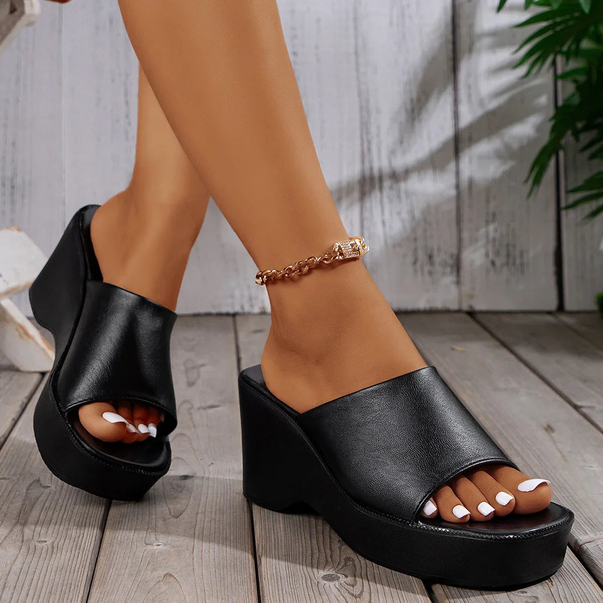 Plus Size Women's Platform Sandals - VAleG