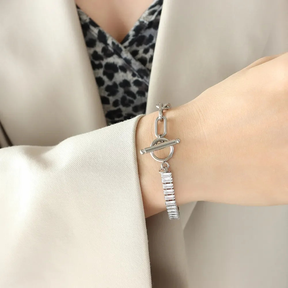 Zircon Titanium Steel Closure Bracelet - VAleG