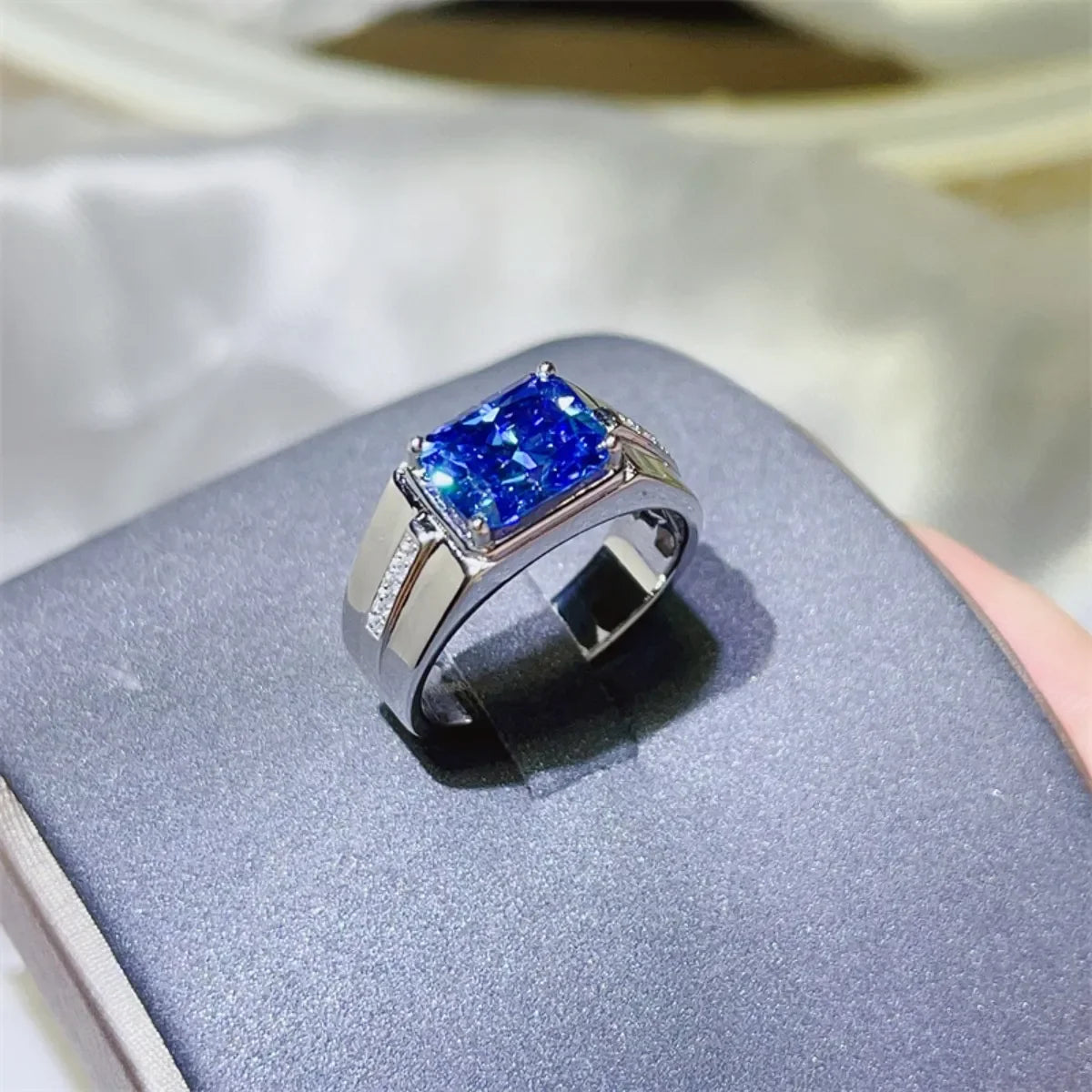 2 Carat Moissanite 925 Sterling Silver Ring - VAleG