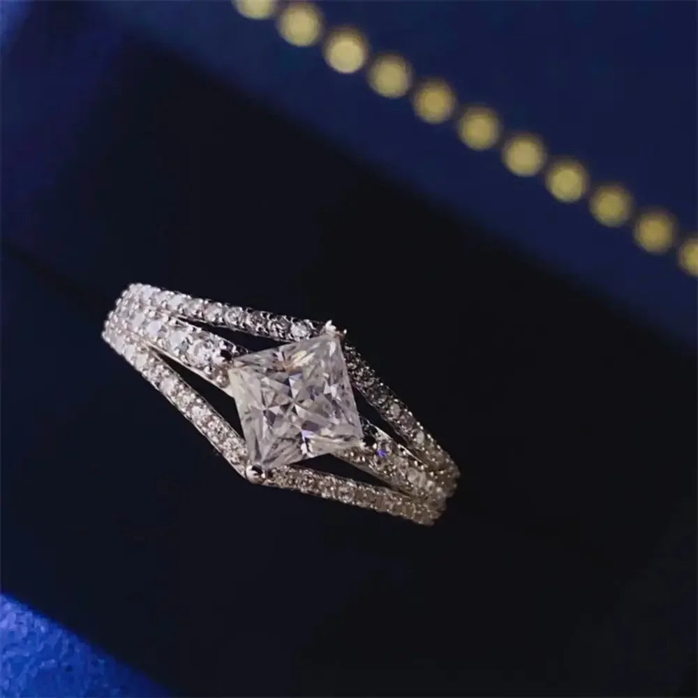 1 Carat Moissanite 925 Sterling Silver Ring - VAleG