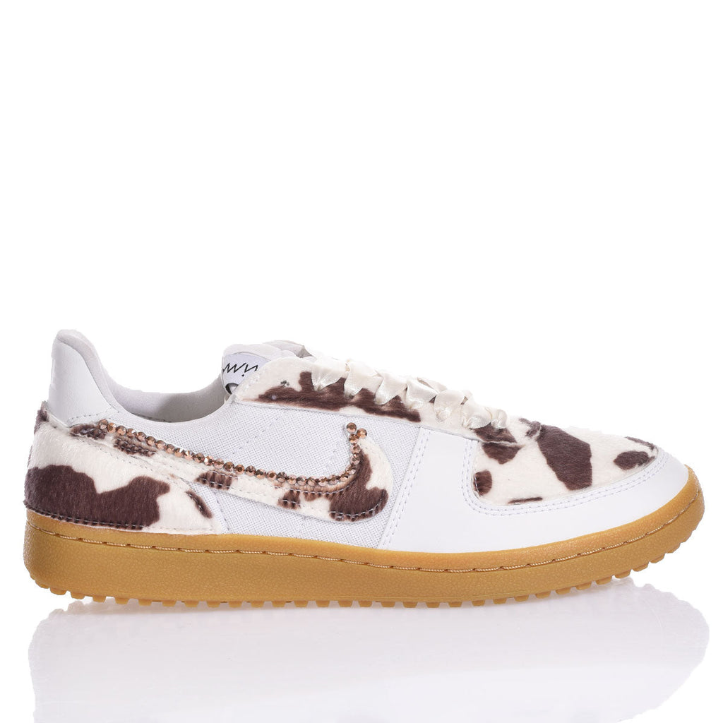 Nike Field Cow