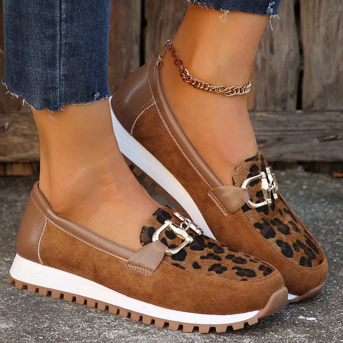 Fashion Women's Summer Metal Buckle Flat Shoes - VAleG