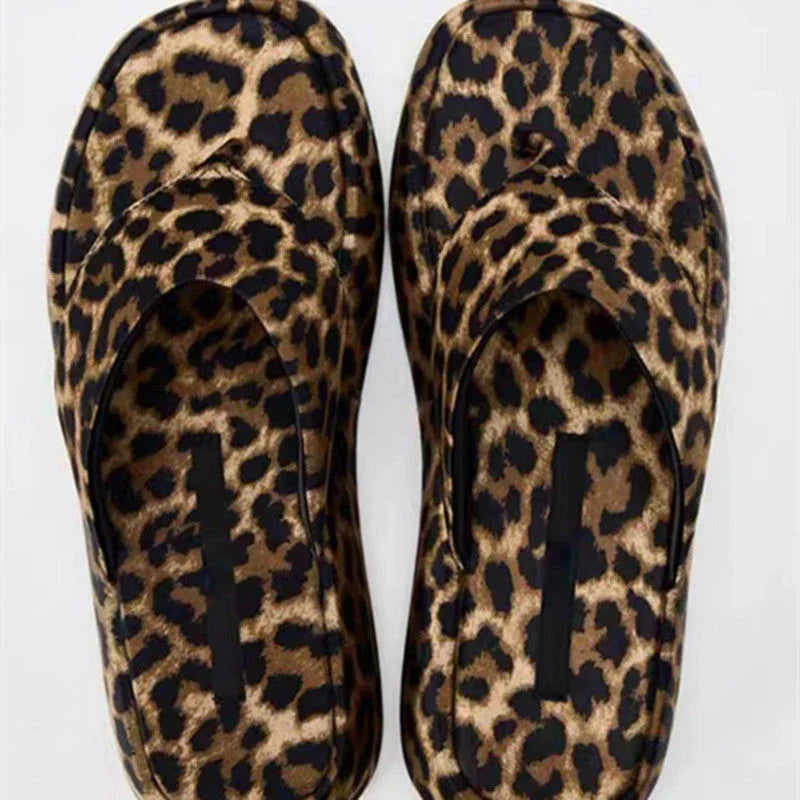 Women's Casual Fashion Flip-flop Platform Flip-flops Sandals - VAleG