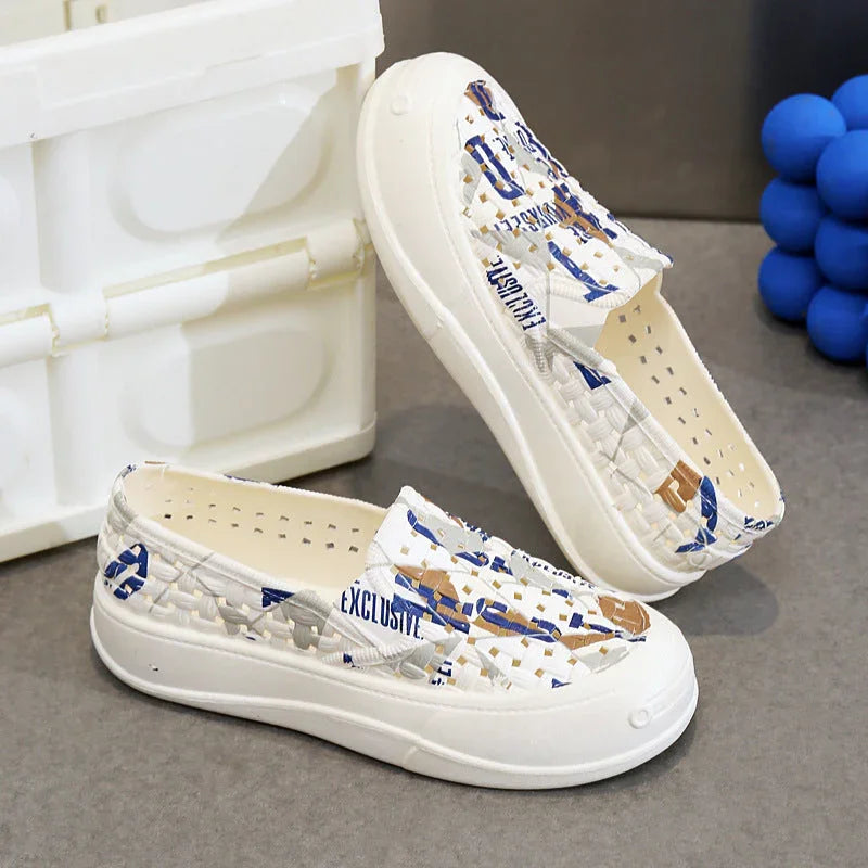 Soft Bottom Mesh Casual Breathable Waterproof Beach Shoes - VAleG