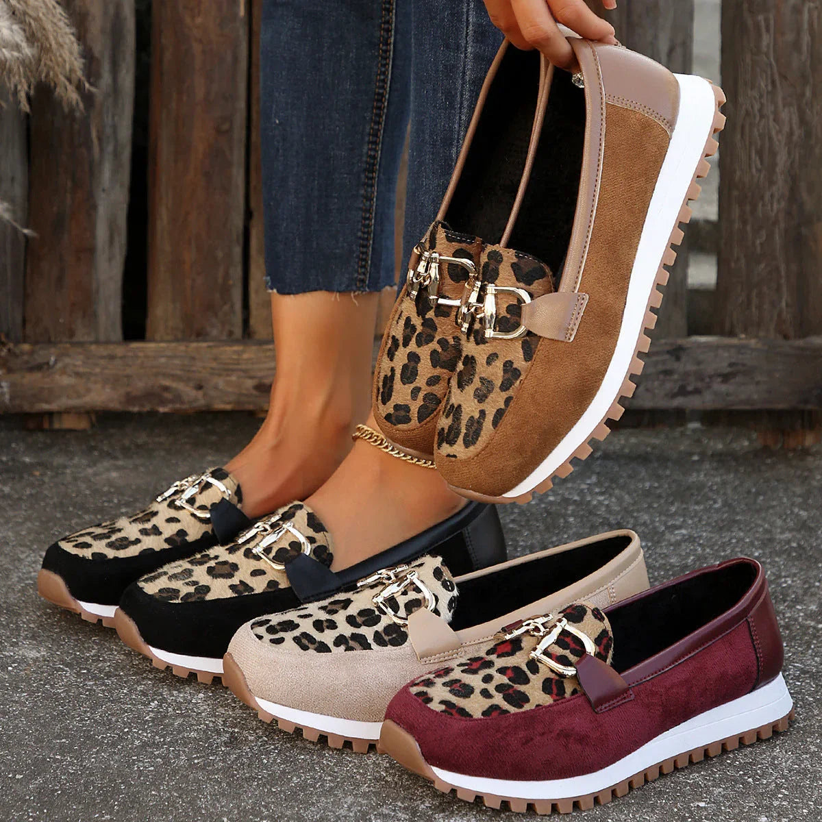 Fashion Women's Summer Metal Buckle Flat Shoes - VAleG