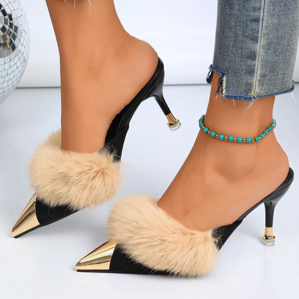Low Heel Closed Toe Plush Slippers - VAleG