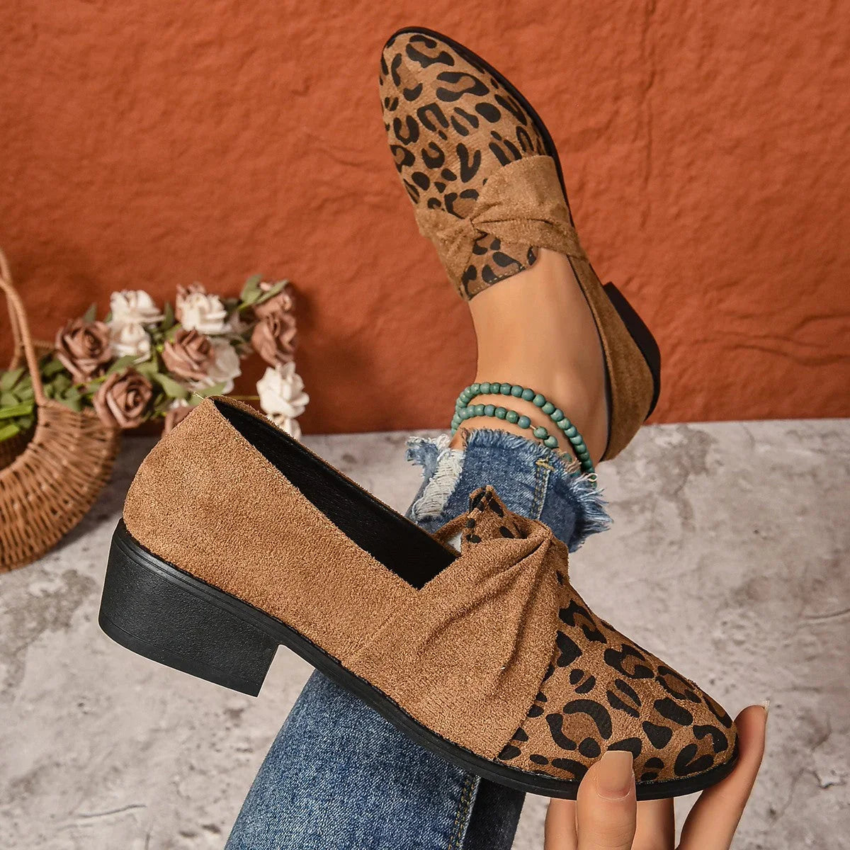 Women's Slip-on Leopard Print Casual Suede Slip-on Shoes - VAleG