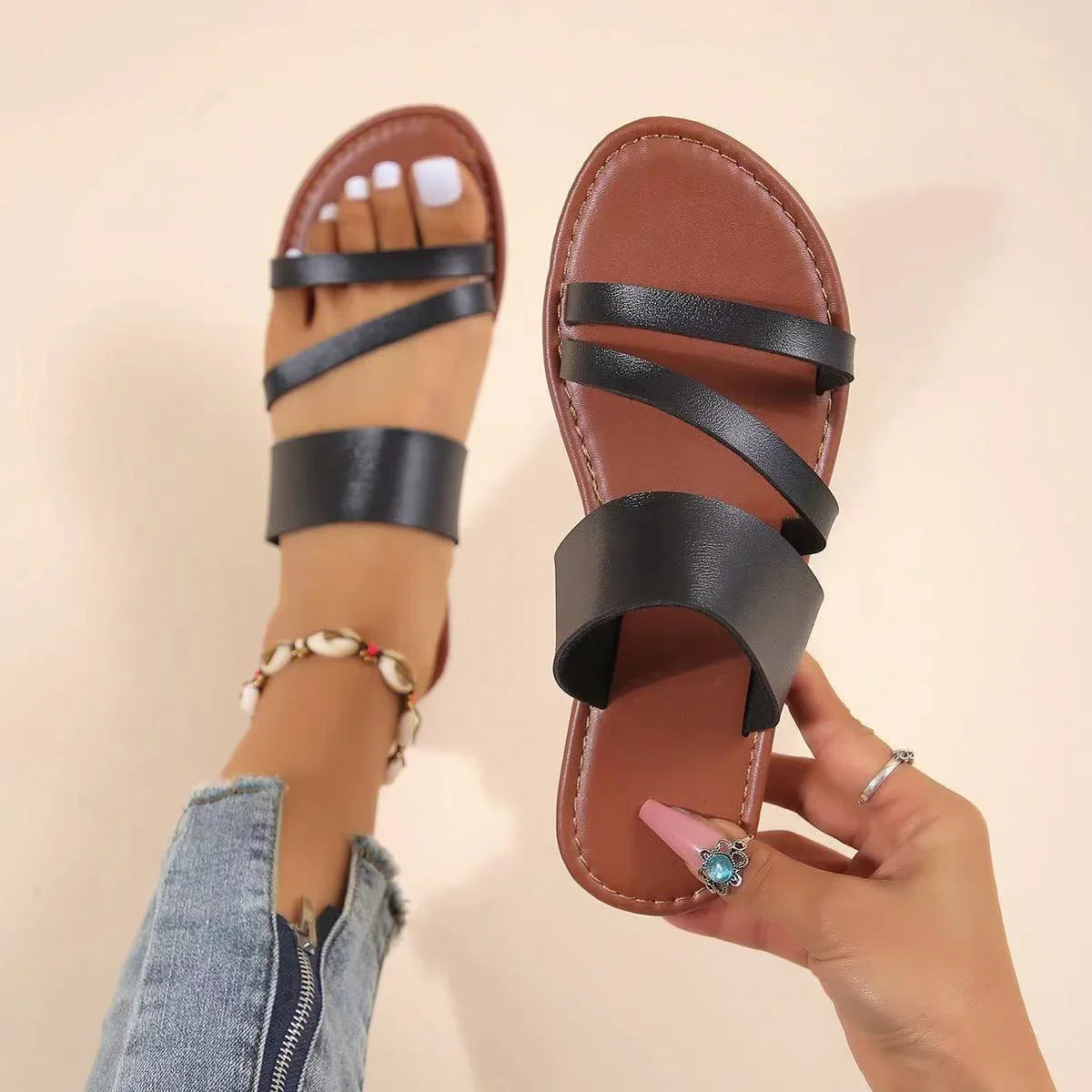 Personality Lightweight Slip-on Women's Slippers - VAleG