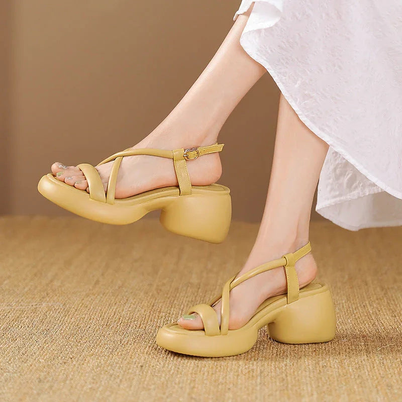 Round Head Chunky Heel Fashion Thin Strap Woven Sandals - VAleG