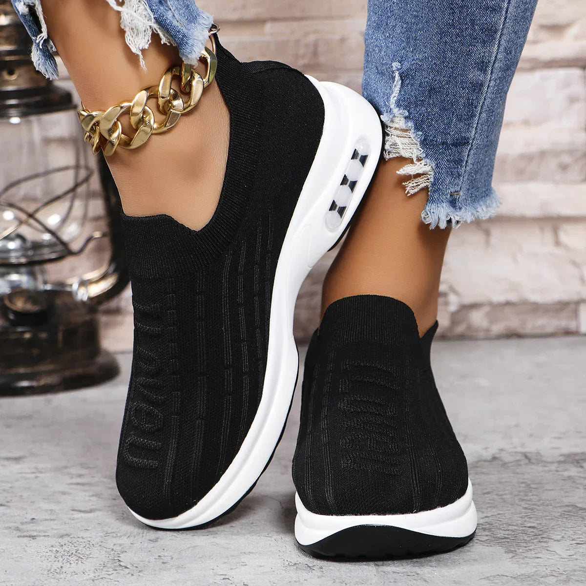 Plus Size Flying Woven Breathable Sports Shoes Women - VAleG