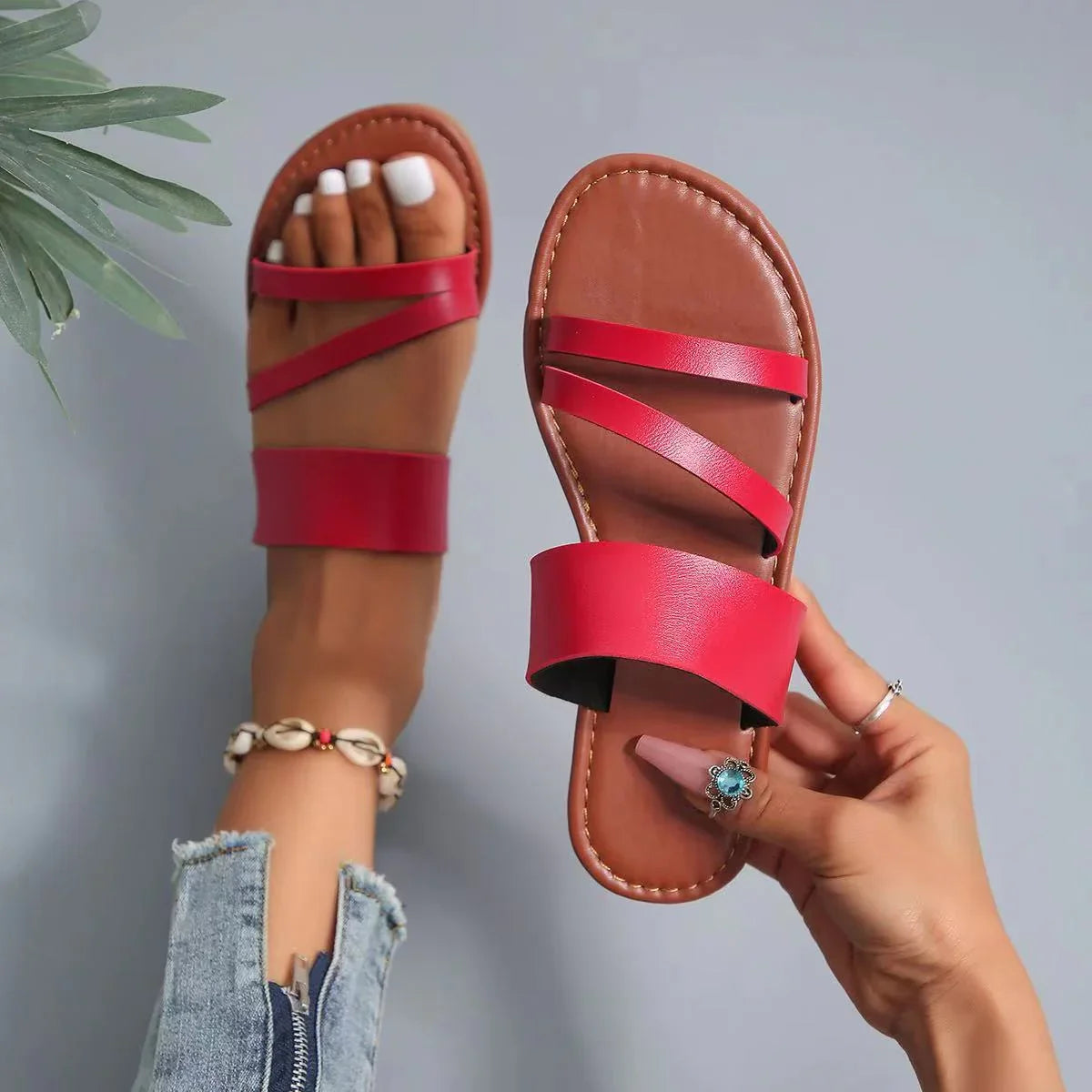Personality Lightweight Slip-on Women's Slippers - VAleG