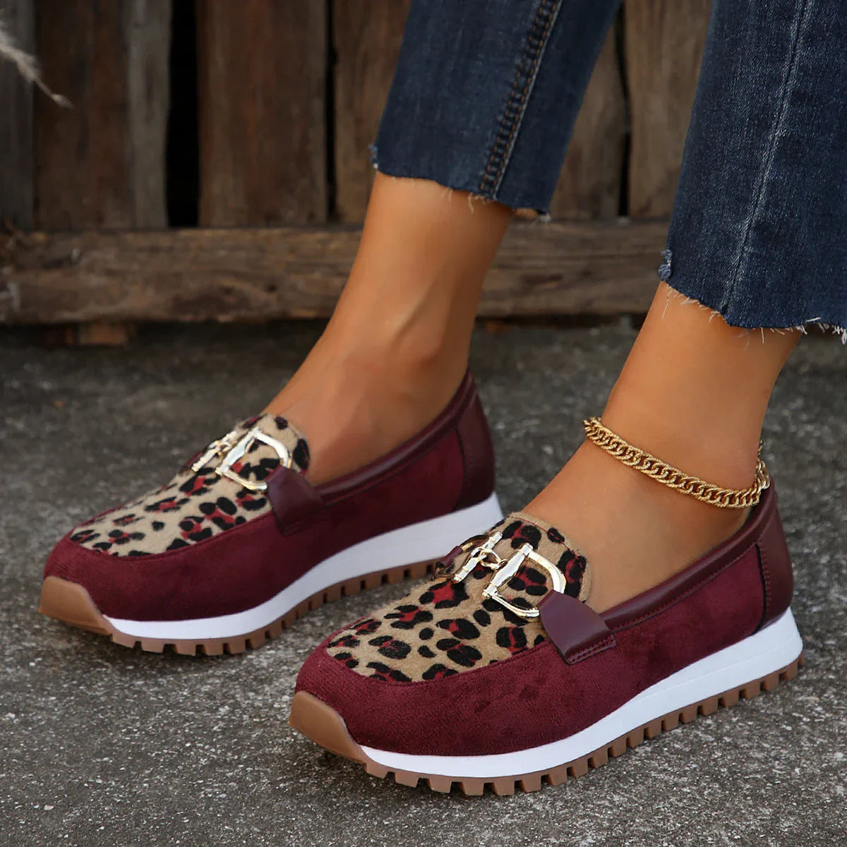 Fashion Women's Summer Metal Buckle Flat Shoes - VAleG