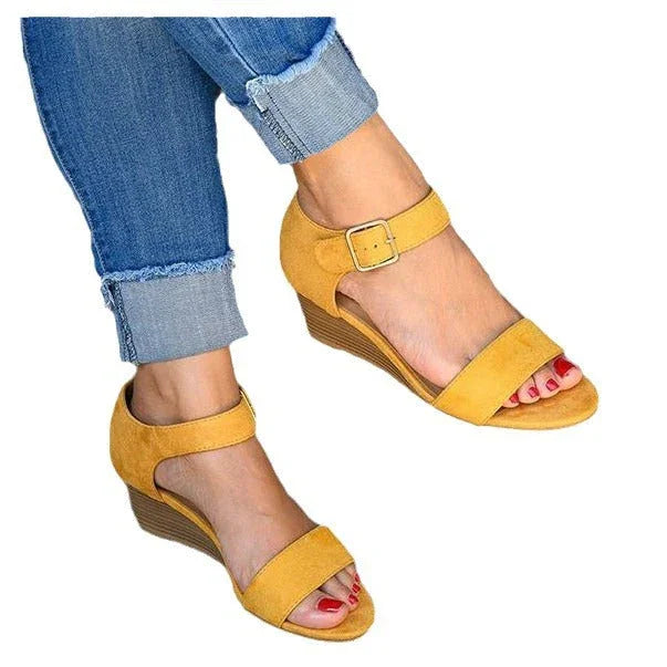 Women's Fashion Wedge Buckle Strap Plus Size Sandals - VAleG