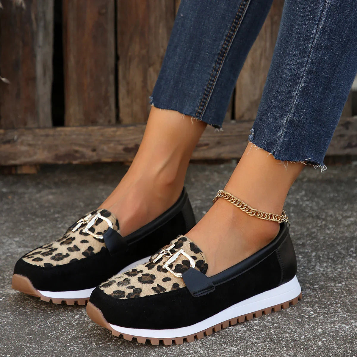 Fashion Women's Summer Metal Buckle Flat Shoes - VAleG