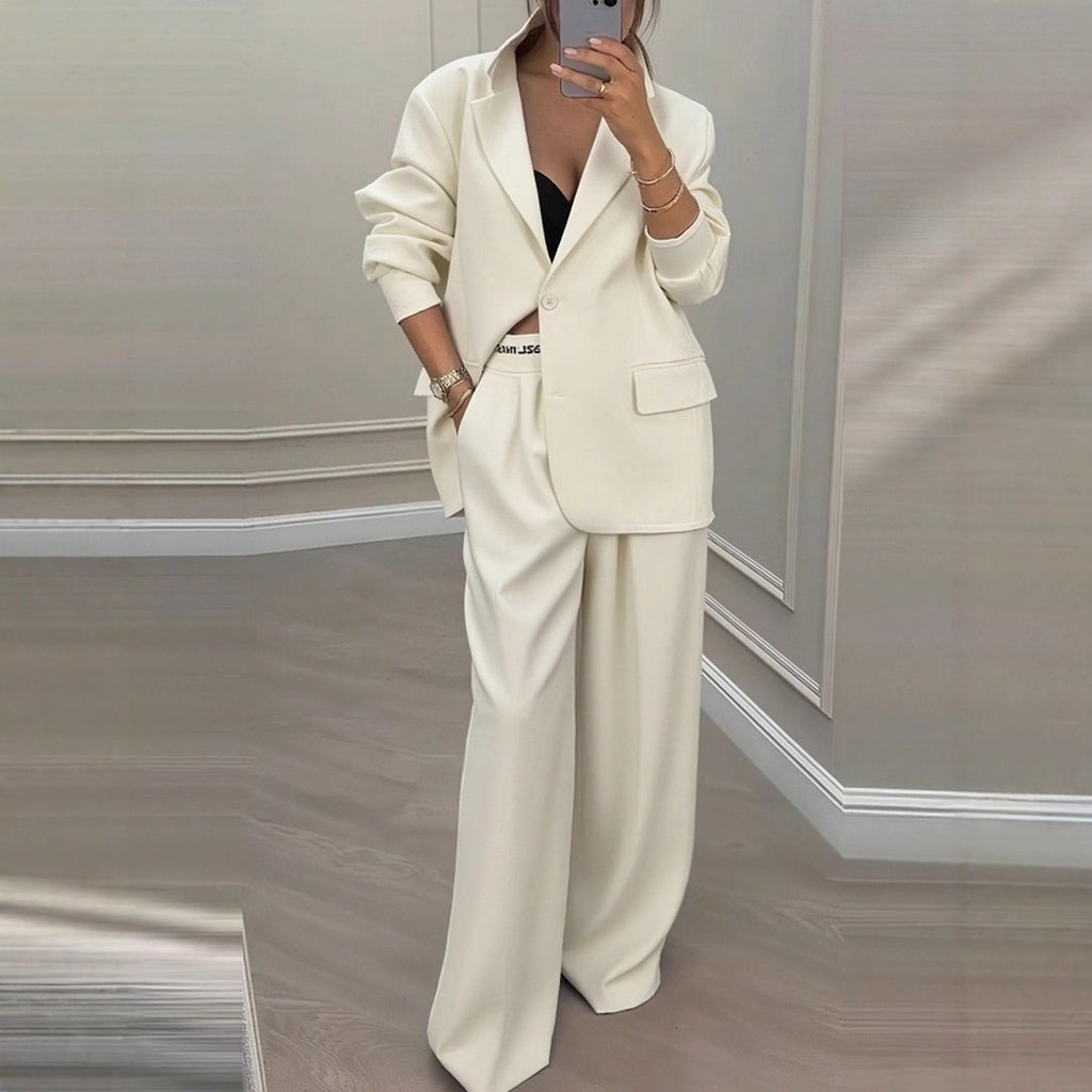 Completo casual da donna con giacca a maniche lunghe e pantaloni a gamba larga