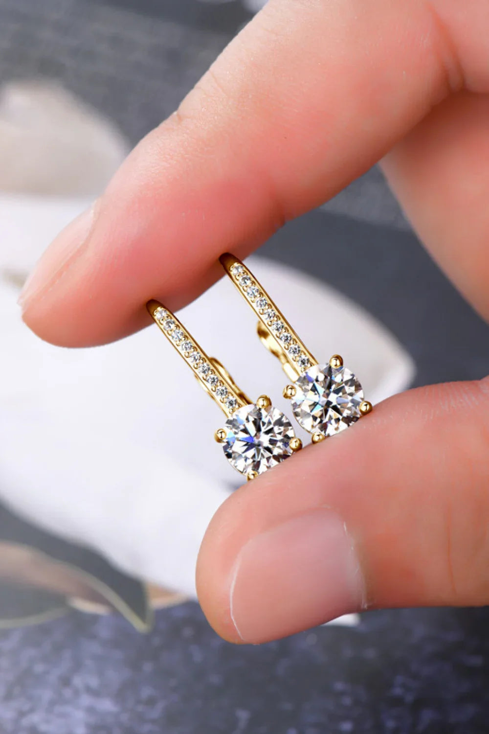 2 Carat Moissanite 925 Sterling Silver Earrings - VAleG