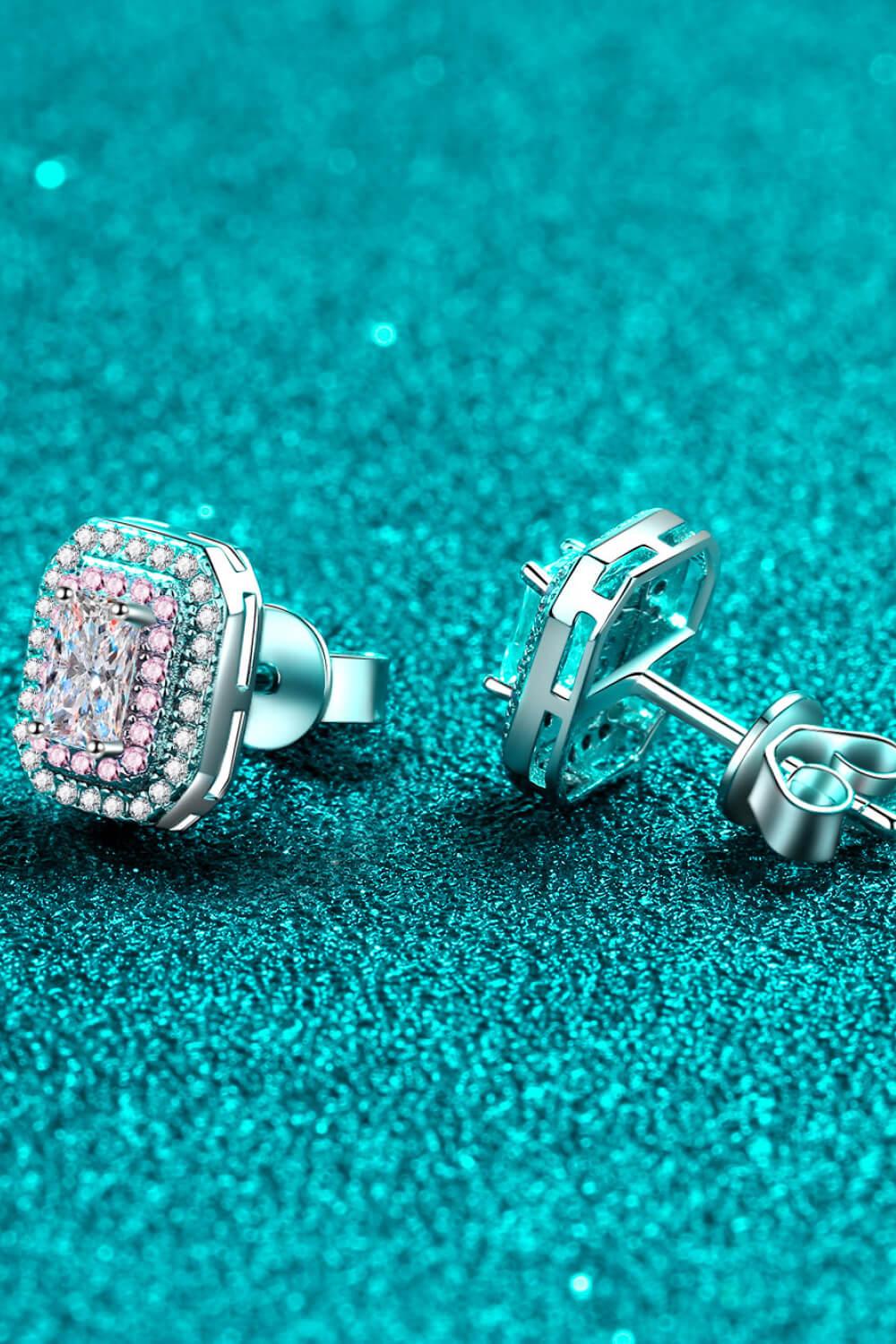 1 Carat Moissanite and Zircon Contrast Geometric Stud Earrings - VAleG