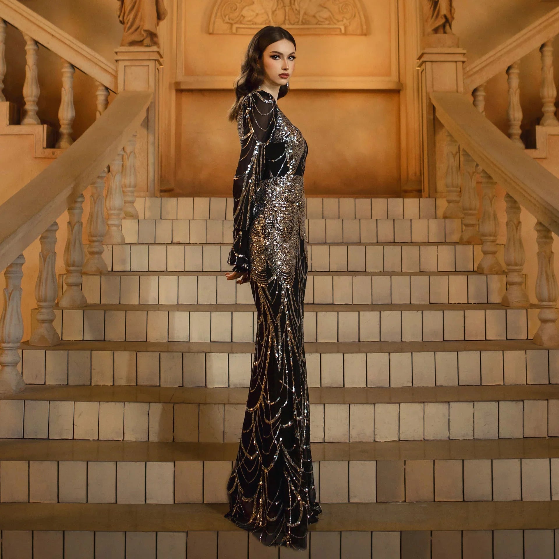 Long Sleeve Round Neck Slim-fit Sheath Sequined Banquet Fishtail Evening Dress - VAleG