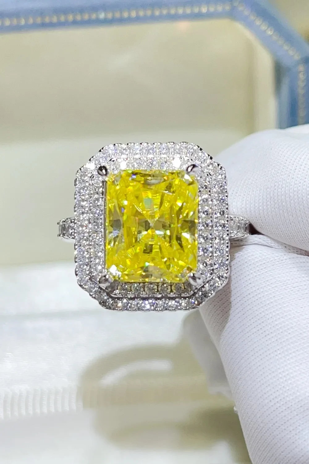 2 Carat Moissanite 925 Sterling Silver Ring - VAleG